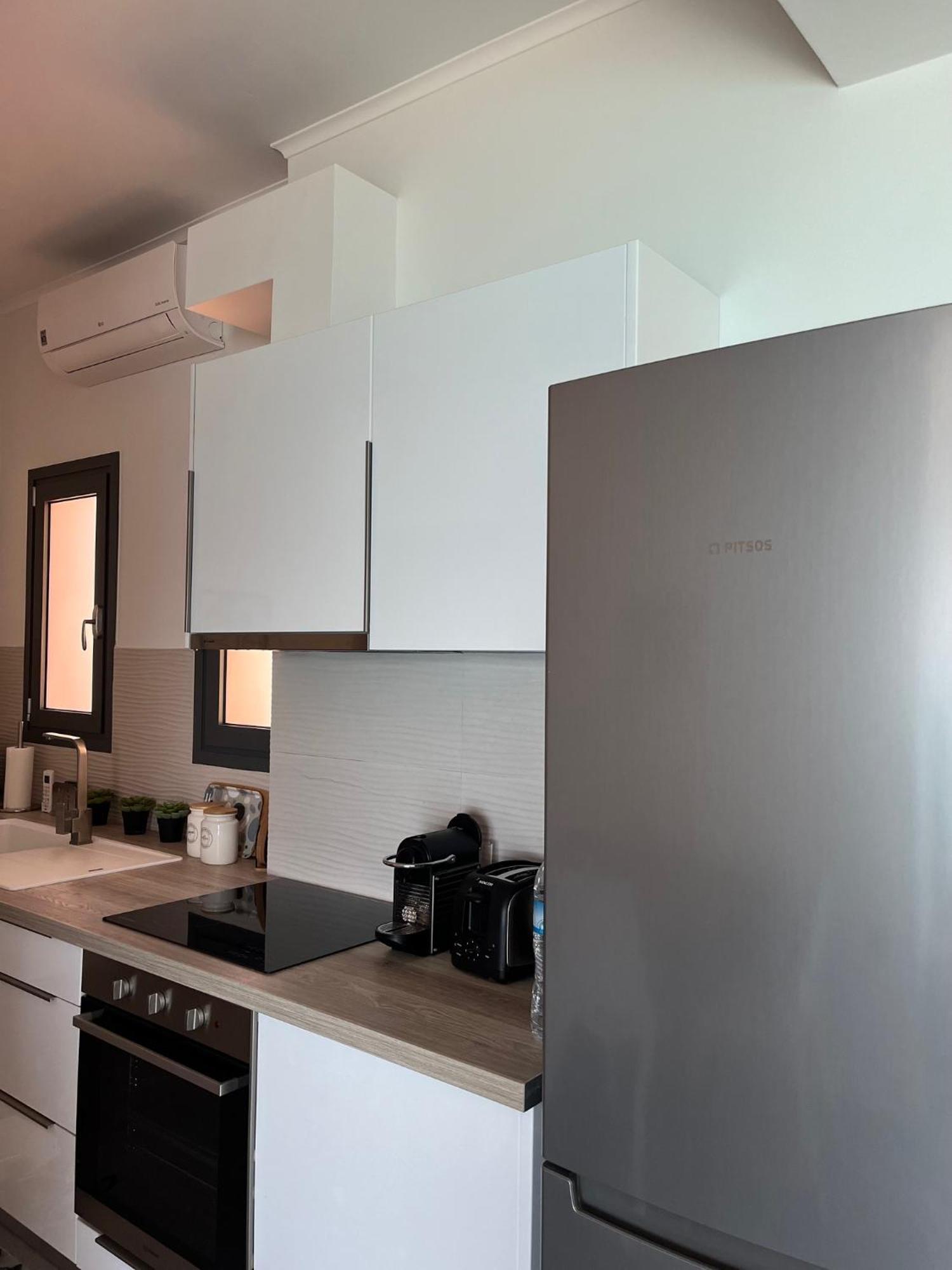 Christellie Luxury Apartment Kiáton Exterior foto
